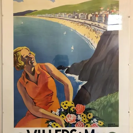 Le Tennis Garden 滨海维莱